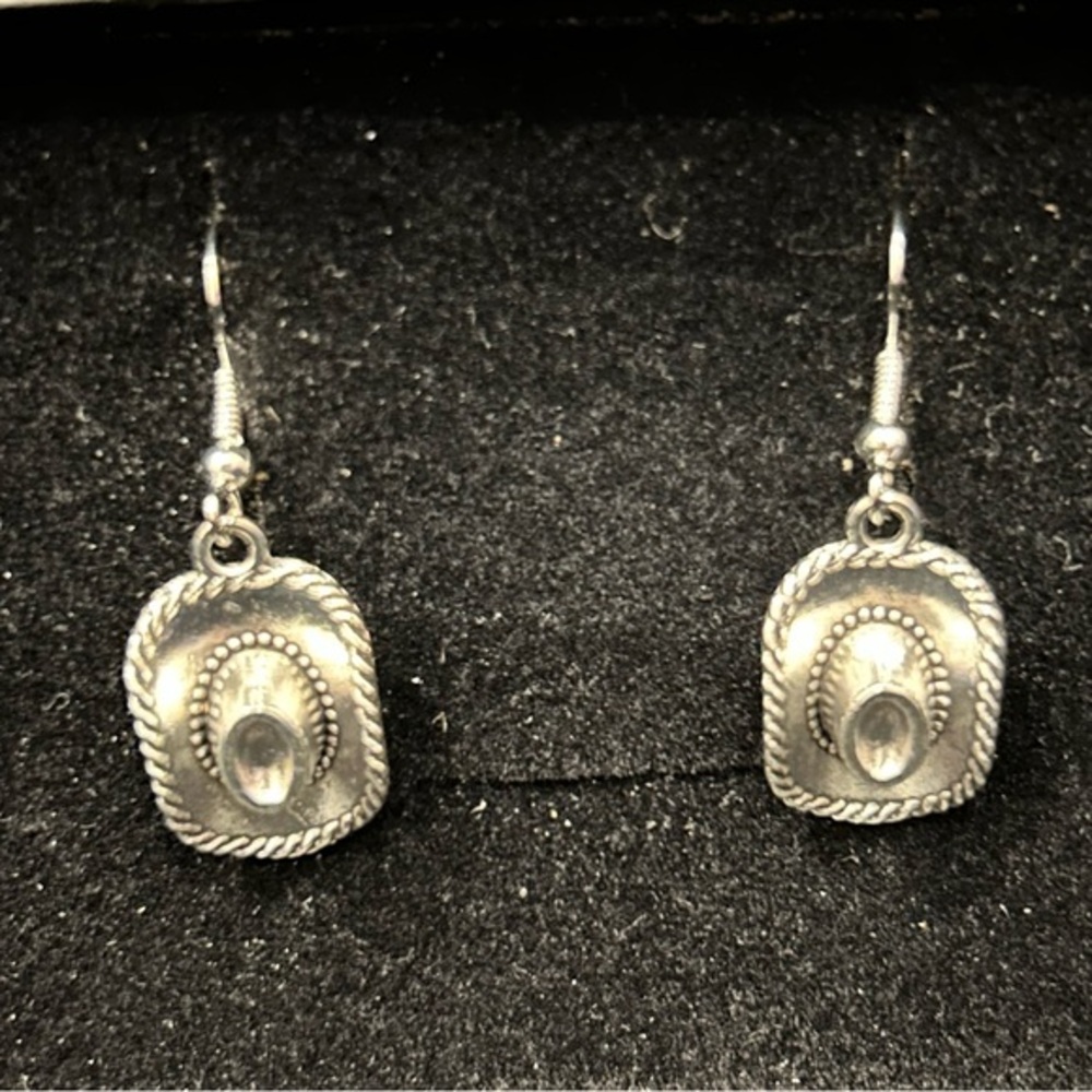 Cowboy Metal Earrings E16